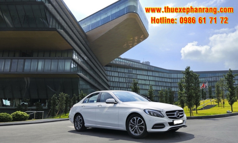 Thuê xe Mercedes đưa đón sân bay Cam Ranh về Phan Rang Ninh Thuận