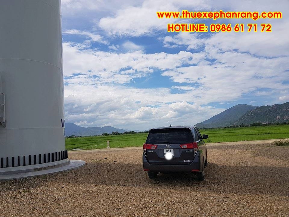 Thuê xe ô tô du lịch 7 chỗ giá rẻ tại huyện Ninh Phước Ninh Thuận