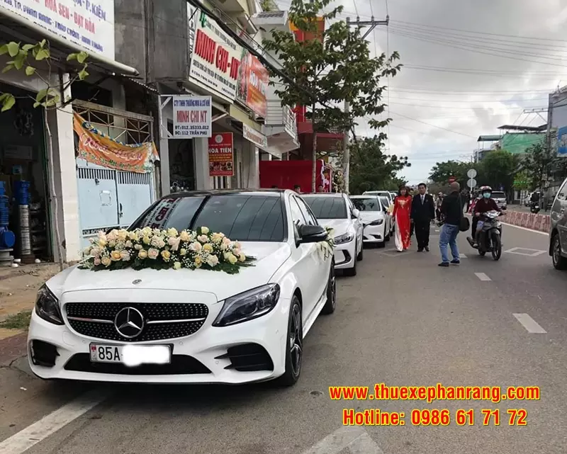 Thuê xe Mercedes đưa đón sân bay Cam Ranh về Phan Rang Ninh Thuận