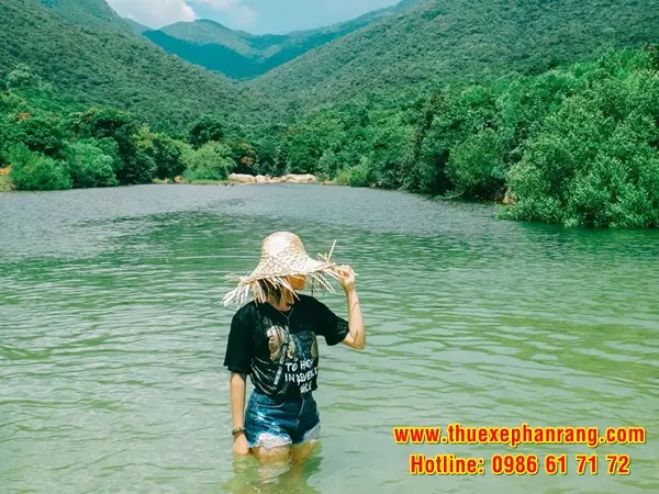 Hãy ghé trải nghiệm bãi Nước Ngọt - Bình Hưng khi bạn đến du lịch tại Ninh Thuận