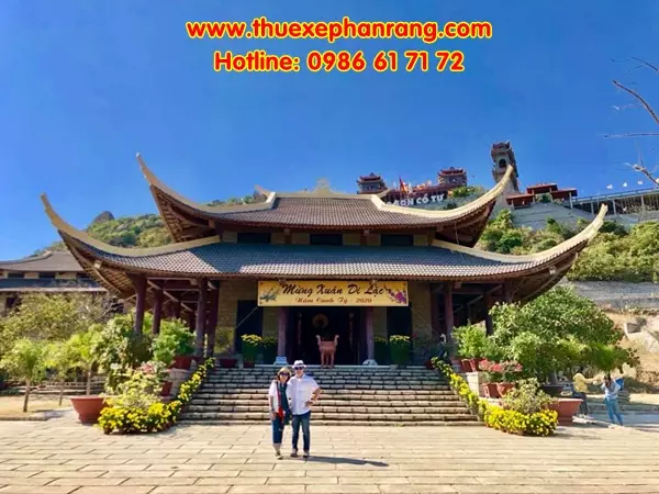 Dịch vụ cho thuê xe tham quan du lịch Thiền Viện Trúc Lâm Viên Ngộ đời mới, giá rẻ tại Phan Rang Ninh Thuận