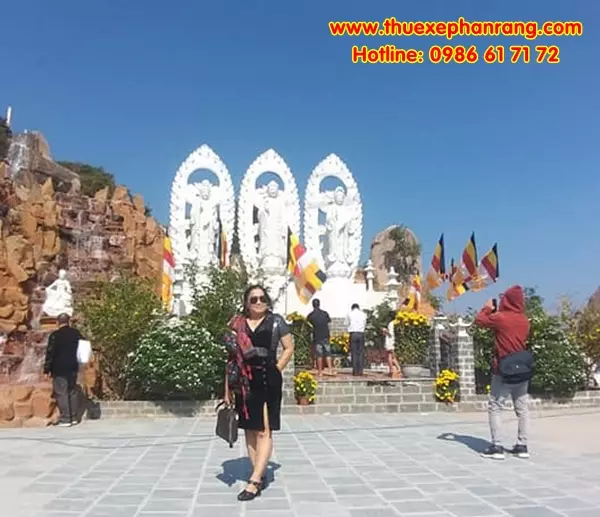 Thuê xe ô tô du lịch giá rẻ tại Phan Rang Ninh Thuận đi tham quan Thiền Viện Trúc Lâm Viên Ngộ