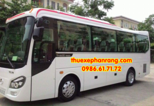 Thuê xe du lịch 29 chỗ ở Phan Rang Ninh Thuận THACO TOWN
