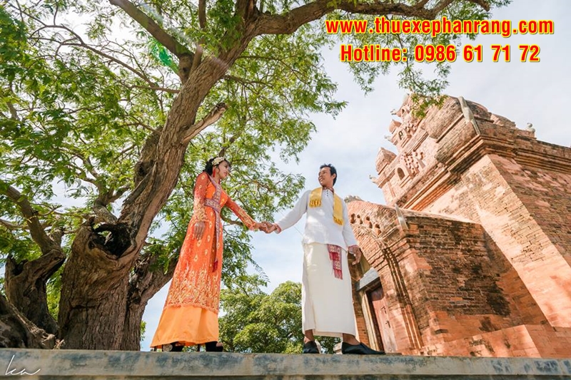 Cho thuê xe du lịch 4, 7, 16, 29 , 45 chỗ giá rẻ uy tín chuyên nghiệp đón Phan Rang Ninh Thuận đi Tháp Poklong Garai
